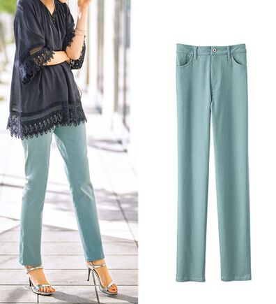 BELLUNA（ベルーナ）の「ヒンヤリ速乾！綿サテンストレッチカラーパンツ（フルレングスパンツ）」