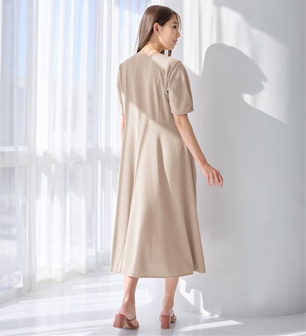 alotta（アロッタ）の「【4つの機能付】タック袖Ａラインワンピース（その他ワンピース）」｜詳細画像