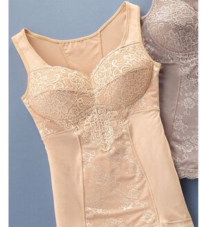 「背すじシャッキリインナー（肌着・インナーウェア）」｜ベージュ