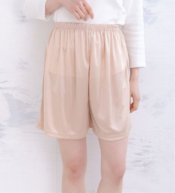 A HAPPY MARILYN（アハッピーマリリン）の「【Ｌ～８Ｌ】ペチパンツ・ペチスカート　選べるレングス（肌着・インナーウェア）」｜スキンベージュ