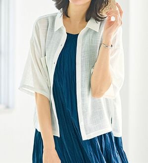 BELLUNA（ベルーナ）の「ノースリの上に着るメッシュショートシャツ（シャツ）」｜オフ白