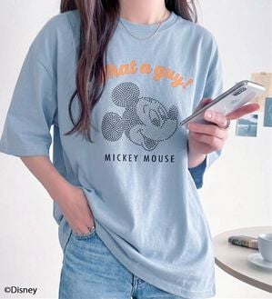 BELLUNA（ベルーナ）の「＜Disney＞【ミッキー】フェイス柄ラインストーンワイドシルエットTシャツ（Tシャツ）」｜サックス