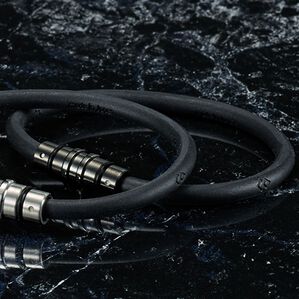 「＜コラントッテ＞ＣＲＥＳＴ　ブレスレット（その他美容・健康機器）」｜プレミアムブラック