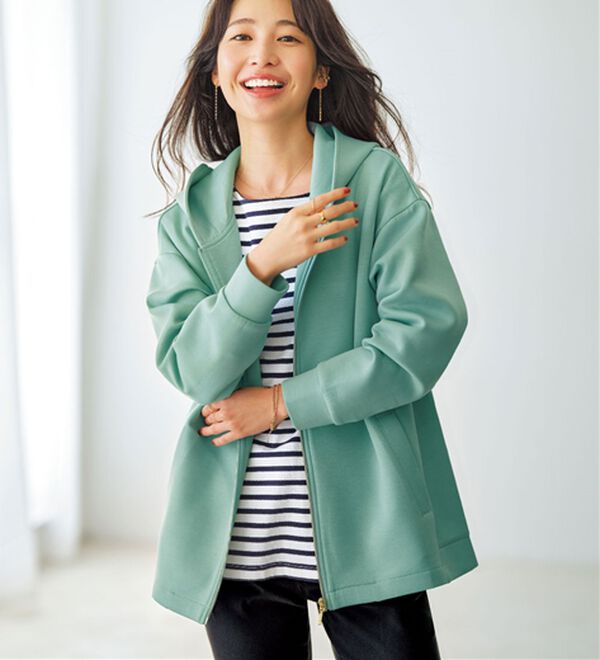 BELLUNA（ベルーナ）の「【快適Ｌａｂ．】とろみ素材裾タックパーカー（パーカー）」｜詳細画像