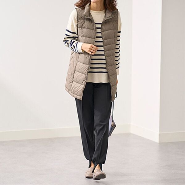 BELLUNA（ベルーナ）の「洗える！軽量ダウンロングベスト（ポーチ付）（ベスト）」｜詳細画像