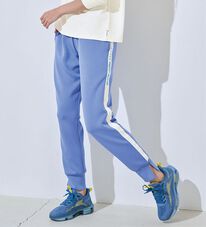 RANAN（ラナン）の「裾スリットジョガーパンツ＜ｍａｒｉｅ　Ｃｌａｉｒｅ　ＳＰＯＲＴ＞（フルレングスパンツ）」