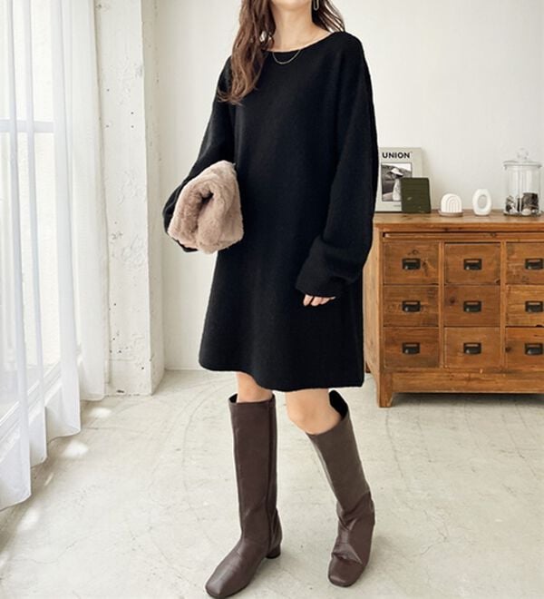 GeeRA（ジーラ）の「ボートネックミニ丈ニットワンピース（ニットワンピース）」｜詳細画像