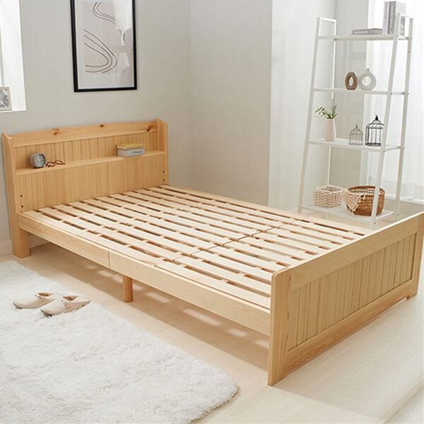 iellio（イエリオ）の「ＮＥＷ高さが変えられる棚付すのこベッド　＜収納ベッド　ベッド　宮付きベッド　天然木ベッド＞（ベッド）」｜ナチュラル