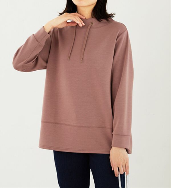 BELLUNA（ベルーナ）の「ワイドネック切替デザインプルオーバー（カットソー）」｜ピンクベージュ