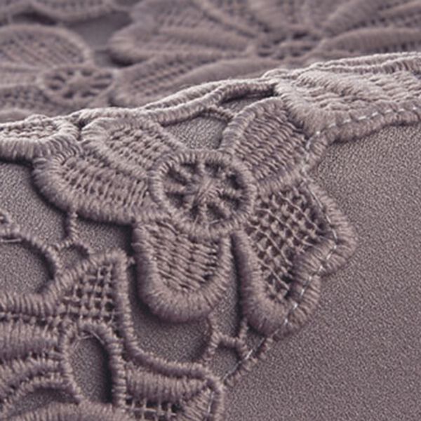 BELLUNA（ベルーナ）の「ケミカルレース使いデザインチュニック（チュニック）」｜詳細画像