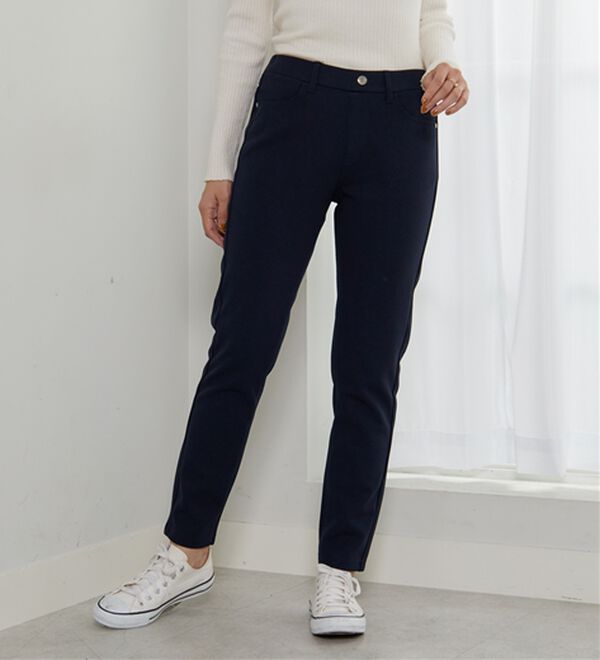 BELLUNA（ベルーナ）の「【選べる2丈】きれい見えボンディングスリムパンツ（フルレングスパンツ）」｜ネイビー