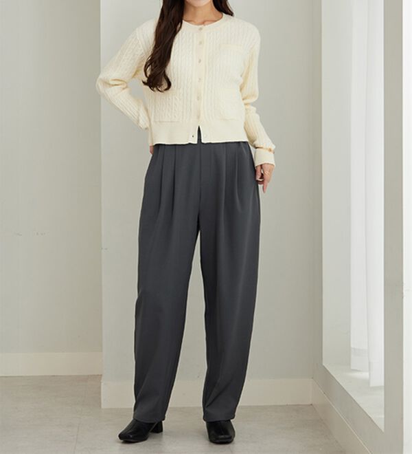 GeeRA（ジーラ）の「【再入荷】オンオフ着られる！カーブパンツ（フルレングスパンツ）」｜詳細画像