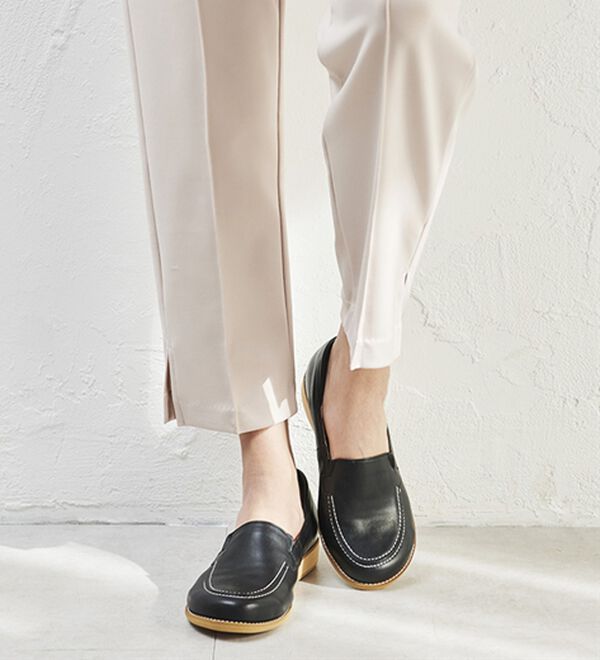 ルフラン（ルフラン）の「外反母趾対応　メディフィット５Ｅシンプルモカシンシューズ（フラットシューズ）」｜詳細画像