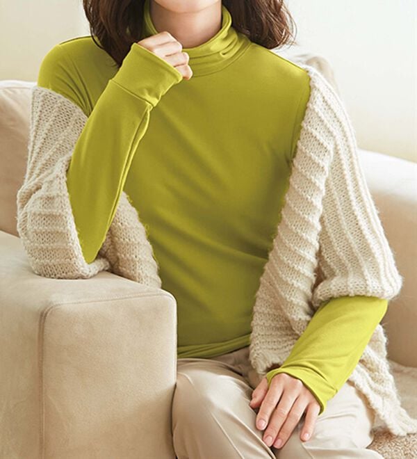 LAVIENNE（ラヴィエンヌ）の「【４色組】こっそり手首あたためインナータートルネック（肌着・インナーウェア）」｜詳細画像