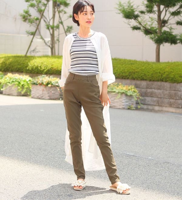 A HAPPY MARILYN（アハッピーマリリン）の「【Ｍ～８Ｌ】【選べる丈】のび～る ストレッチ ツイル 魔法の 美脚レギンスパンツ（スリム・スキニーパンツ）」｜詳細画像