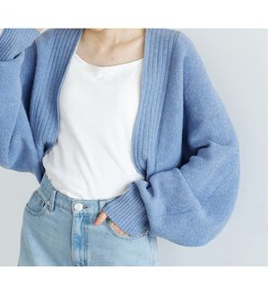 GeeRA（ジーラ）の「ふんわり柔らかニットボレロカーディガン（ニットカーディガン）」｜ブルー