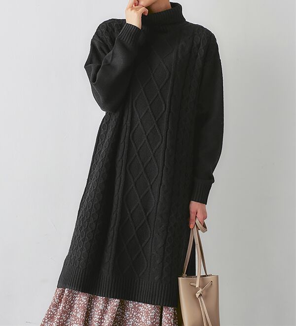 Viola e Viola（ヴィオラ エ ヴィオラ）の「ふんわりケーブルニットワンピ（ニットワンピース）」｜詳細画像