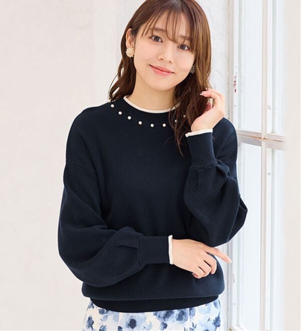 alotta（アロッタ）の「衿元パール調配色ミラノリブニット（ニット・セーター）」｜詳細画像