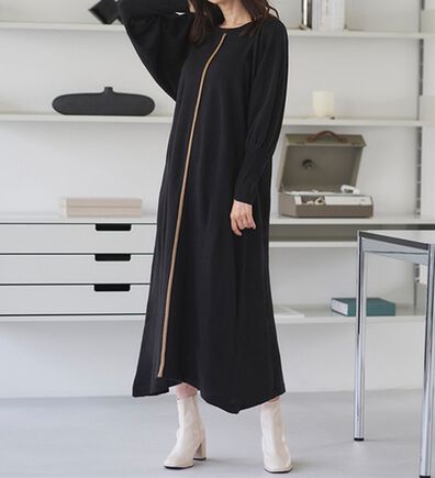 RANAN（ラナン）の「ボリューム袖アウトシームニットワンピース（ニットワンピース）」