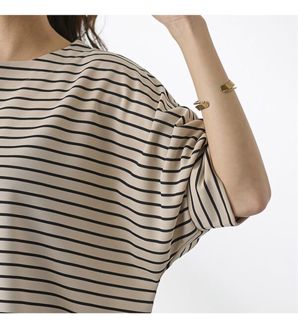 BELLUNA（ベルーナ）の「リップル素材ゆったりボーダープルオーバー（カットソー）」｜詳細画像