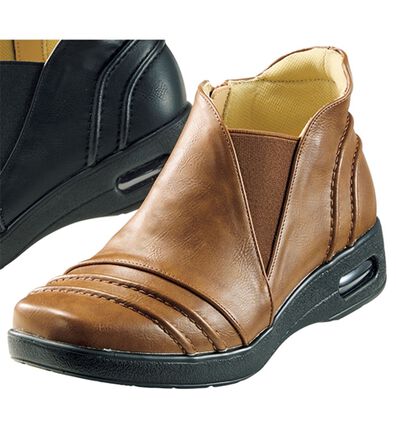 BELLUNA（ベルーナ）の「５Ｅステッチデザインショートブーツ（ブーツ）」