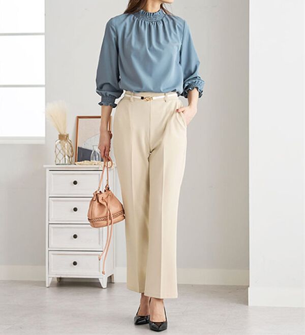 BELLUNA（ベルーナ）の「ジョーゼット素材フレアーパンツ（フルレングスパンツ）」｜詳細画像