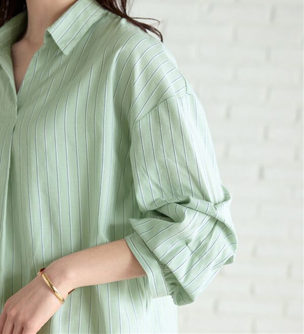 BELLUNA（ベルーナ）の「袖タックデザインスキッパーシャツ（シャツ）」｜詳細画像