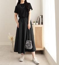 Viola e Viola（ヴィオラ エ ヴィオラ）の「【Ｍ～５Ｌ】ゆったり異素材ドッキングワンピース（ドッキングワンピース）」