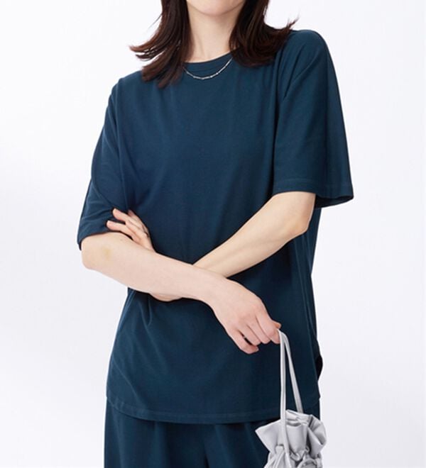 BELLUNA（ベルーナ）の「ひんやり！綿混裾ラウンドプルオーバー（カットソー）」｜詳細画像