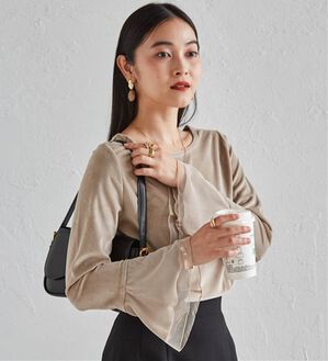 RANAN（ラナン）の「フレアーチュール袖ベロアプルオーバー（カットソー）」｜ライトベージュ