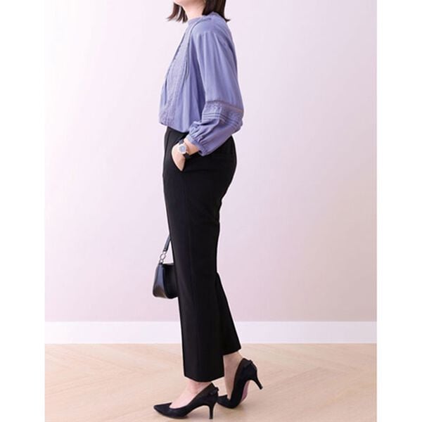 BELLUNA（ベルーナ）の「ストレッチ素材センタープレス入りテーパードパンツ（テーパードパンツ）」｜詳細画像