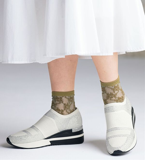 ルフラン（ルフラン）の「ビジューが煌めく美脚ニットスニーカー（スリッポン）」｜詳細画像