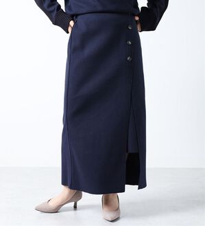 BELLUNA（ベルーナ）の「メルトン素材ボタン使いペンシルスカート（セットアップ）」｜ネイビー