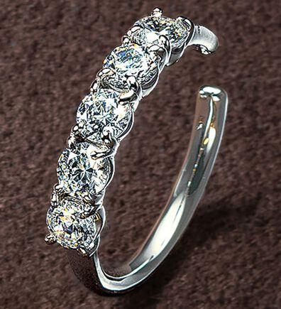 ルフラン（ルフラン）の「＜イヤカフ＞煌めくキュービックジルコニア（イヤリング・ピアス）」
