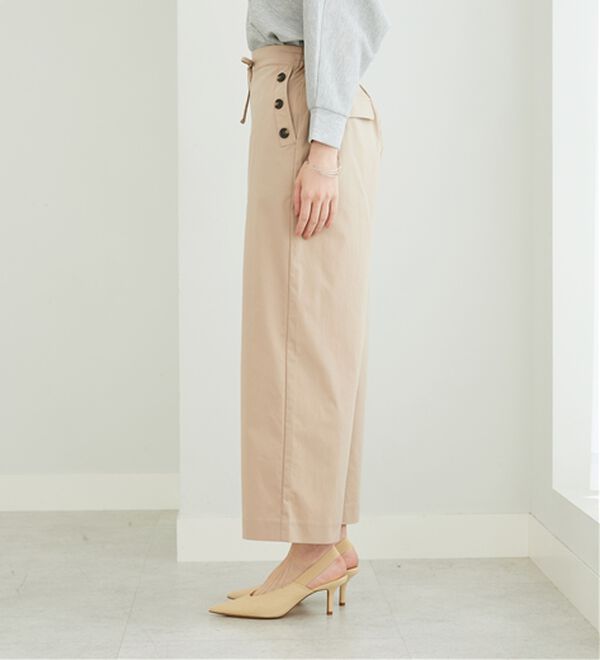 BELLUNA（ベルーナ）の「サラリ綿混ボタン使いワイドパンツ（ワイドパンツ・ガウチョ）」｜詳細画像