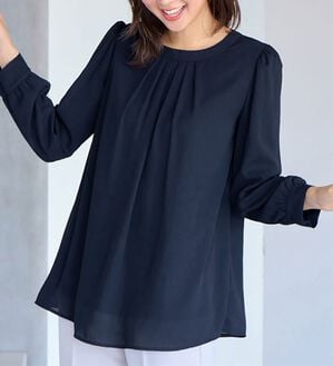 alotta（アロッタ）の「あったか裏地付タックデザインチュニック（チュニック）」｜ネイビー