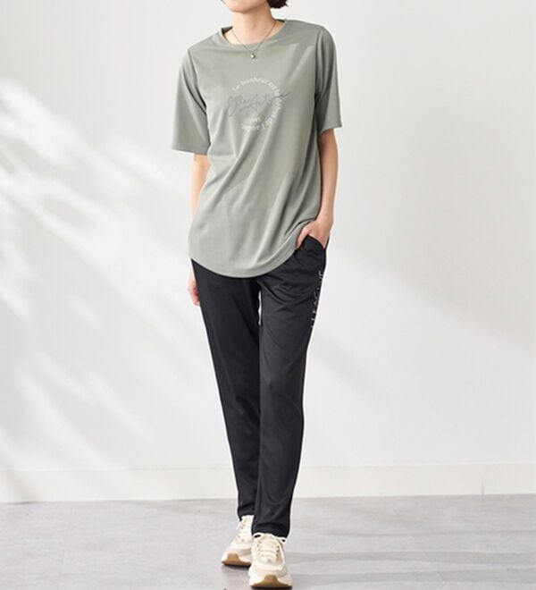 BELLUNA（ベルーナ）の「＜ＥＬＬＥ　Ａｃｔｉｖｅ＞ハニカムメッシュ素材ジャージパンツ（その他パンツ）」｜詳細画像