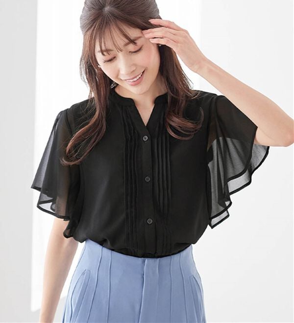 alotta（アロッタ）の「【接触冷感】インナー付ピンタックデザインブラウス【イエベ・ブルべ】（ブラウス）」｜詳細画像