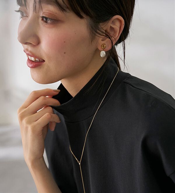 BELLUNA（ベルーナ）の「≪ＨｕｇＲｅａｍコットンＣｏｏｌ≫ひんやりハイネックプルオーバー（カットソー）」｜詳細画像