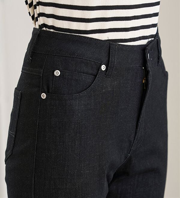 BELLUNA（ベルーナ）の「ヒンヤリ冷感！ライトオンスジーンズ（フルレングスパンツ）」｜詳細画像