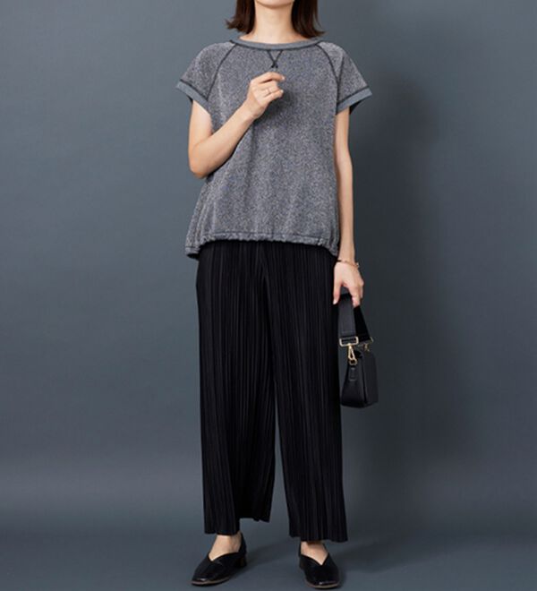 BELLUNA（ベルーナ）の「ラメ入り裏毛素材プルオーバー（カットソー）」｜詳細画像