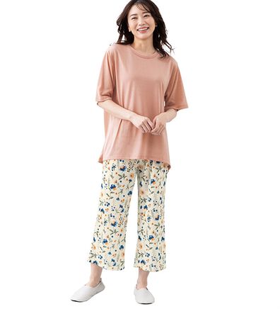 LAVIENNE（ラヴィエンヌ）の「涼しい！メッシュ使いパジャマ（パジャマ・ルームウェア）」