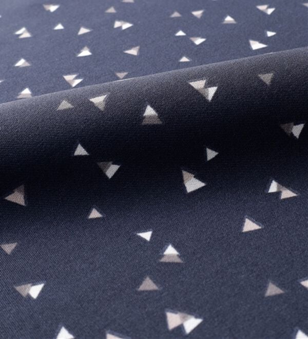 BELLUNA（ベルーナ）の「小紋柄タック使い袖フレアーブラウス（ブラウス）」｜詳細画像