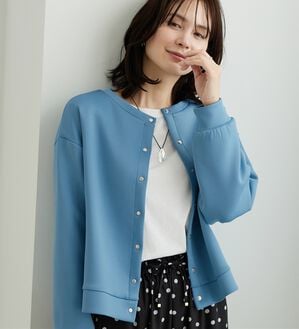 BELLUNA（ベルーナ）の「きれい見えスナップボタンカーディガン（ニットカーディガン）」｜詳細画像