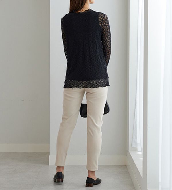 BELLUNA（ベルーナ）の「【重ね着にぴったり♪】のびやかレース素材メロー使いインナー（カットソー）」｜詳細画像