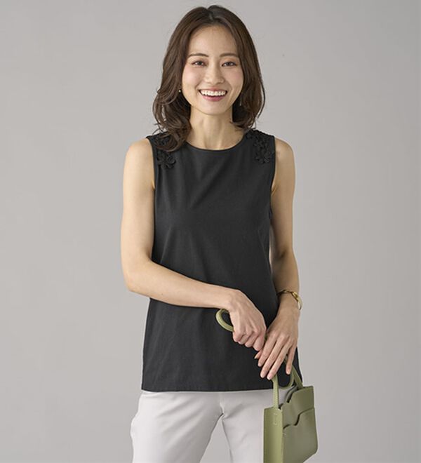 BELLUNA（ベルーナ）の「綿混素材脇汗対策フラワーレースインナー（タンクトップ・キャミソール）」｜詳細画像