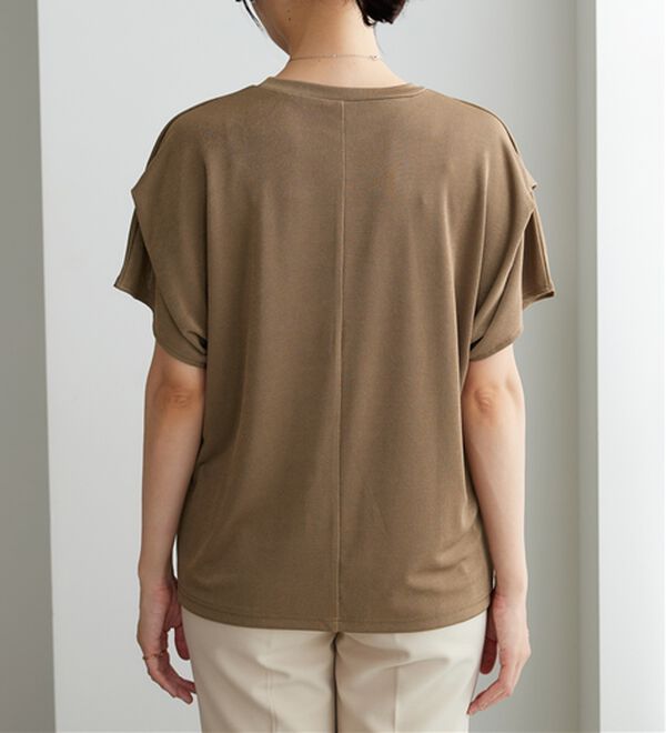 BELLUNA（ベルーナ）の「【2点セット】ネックレス付シャイニーかのこプルオーバー（カットソー）」｜詳細画像