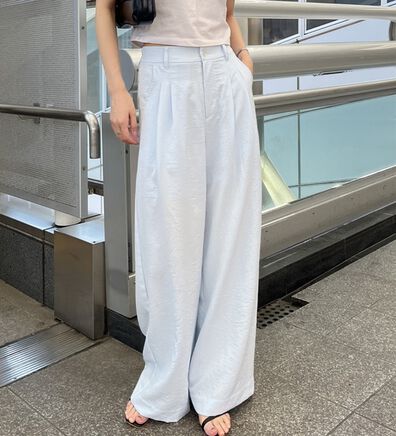 GeeRA（ジーラ）の「ハイウエストスラックスパンツ（ワイドパンツ・ガウチョ）」