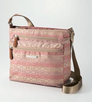 BELLUNA（ベルーナ）の「＜クロコダイル＞ジャカード織ショルダー（ハンドバッグ）」｜ピンク