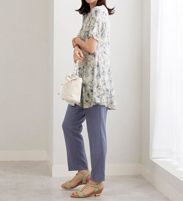 BELLUNA（ベルーナ）の「【接触冷感】フレアーシルエットプリントチュニック（チュニック）」｜詳細画像